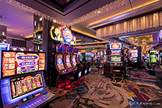 Spielautomaten im Cosmopolitan Hotel, Las Vegas